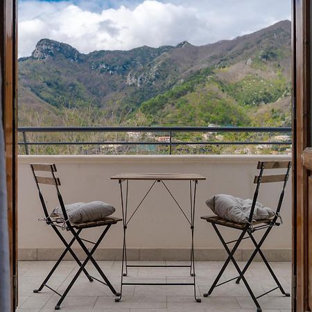 Tra I Monti Bed & Breakfast Tramonti Exterior photo