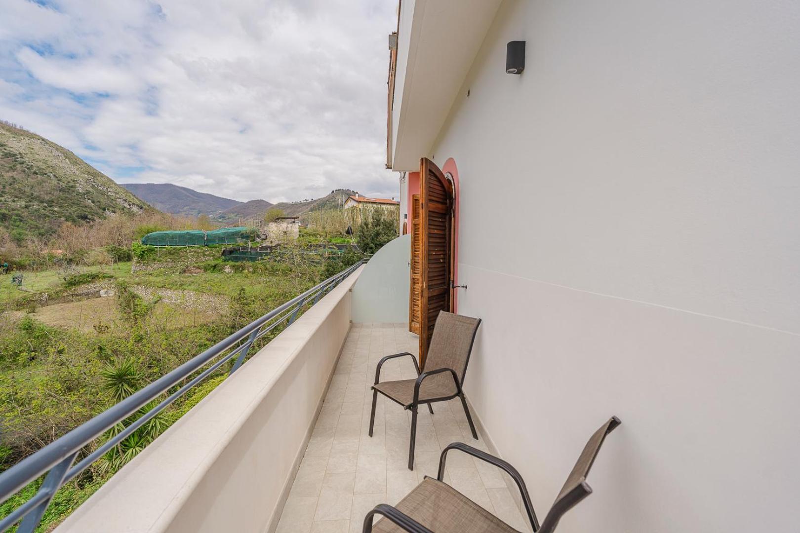 Tra I Monti Bed & Breakfast Tramonti Exterior photo
