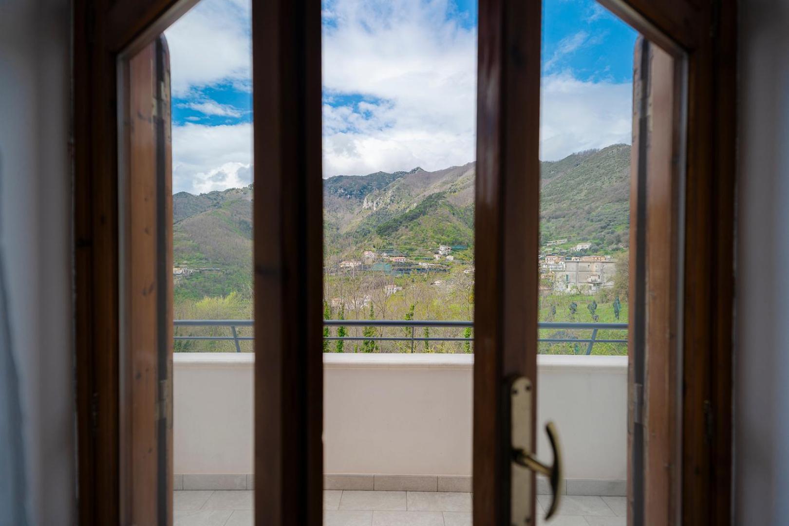 Tra I Monti Bed & Breakfast Tramonti Exterior photo